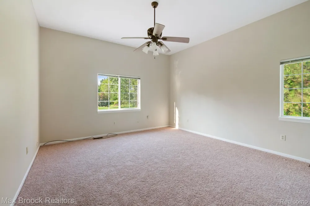 2165 Oakwood Road Brandon Charter Township, MI 48462