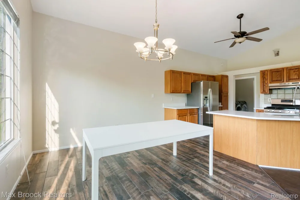 2165 Oakwood Road Brandon Charter Township, MI 48462