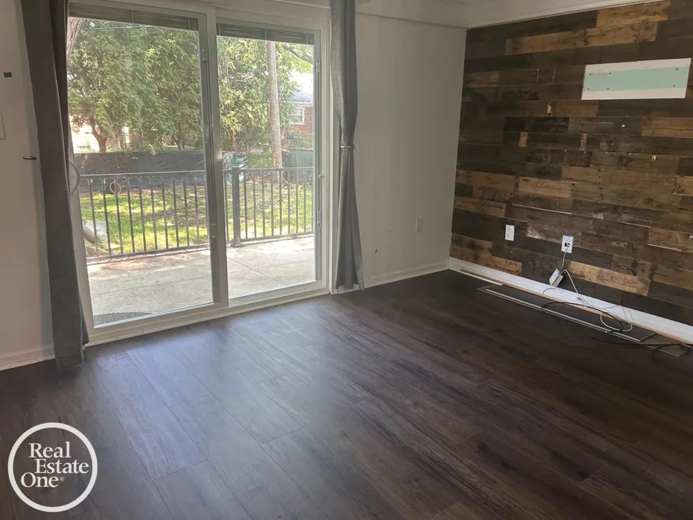 463 Bournemouth Circle Grosse Pointe Farms City, MI 48236
