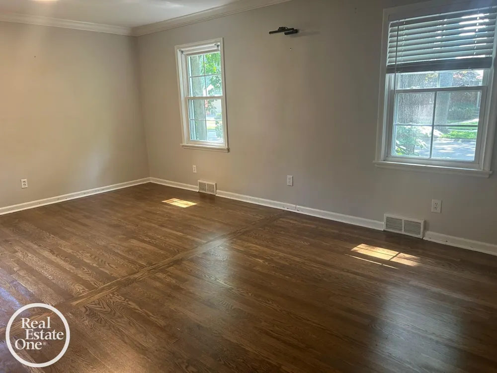 463 Bournemouth Circle Grosse Pointe Farms City, MI 48236