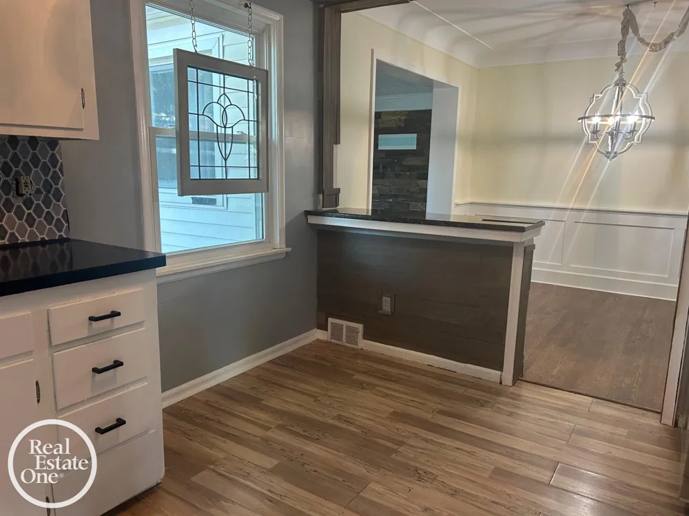 463 Bournemouth Circle Grosse Pointe Farms City, MI 48236