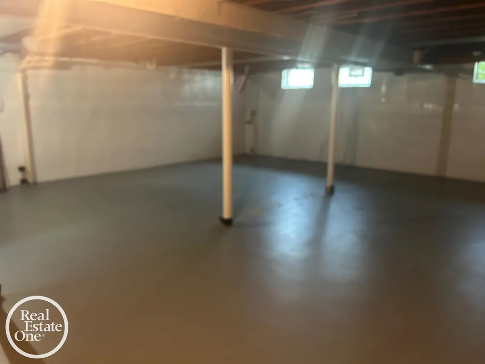463 Bournemouth Circle Grosse Pointe Farms City, MI 48236