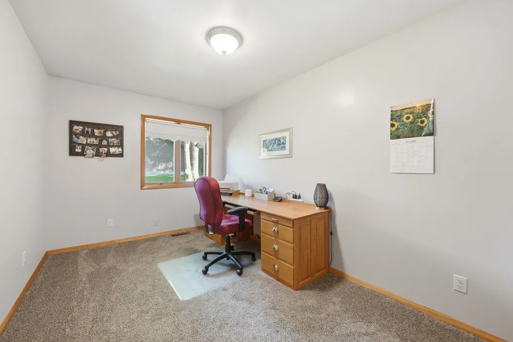 23581 210th Avenue Burdell Township, MI 49688