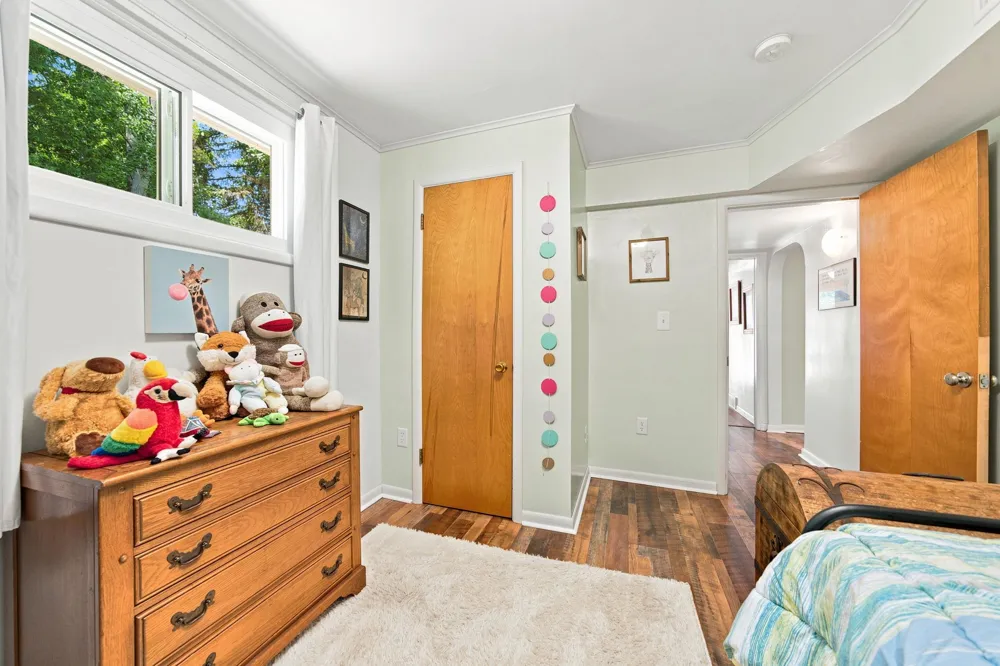 10581 E Grandview Road Elmwood Charter Township, MI 49684