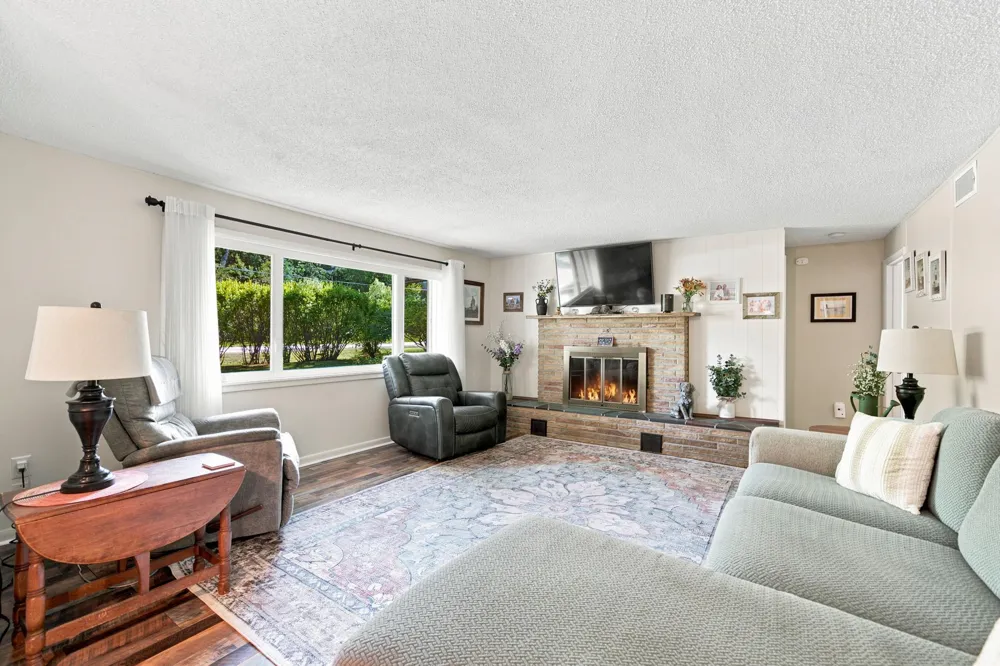 10581 E Grandview Road Elmwood Charter Township, MI 49684
