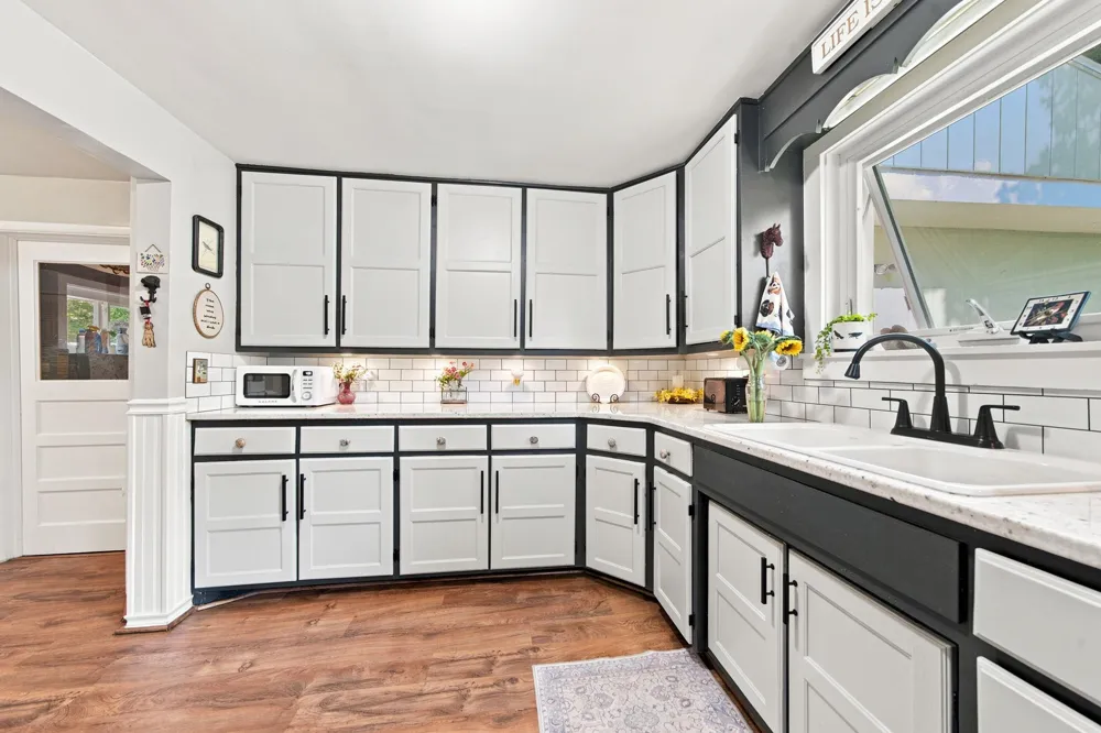10581 E Grandview Road Elmwood Charter Township, MI 49684