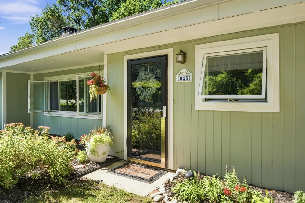 10581 E Grandview Road Elmwood Charter Township, MI 49684
