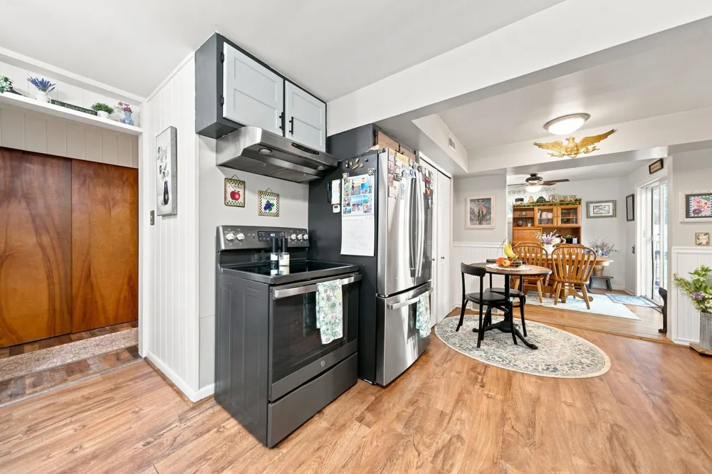 10581 E Grandview Road Elmwood Charter Township, MI 49684