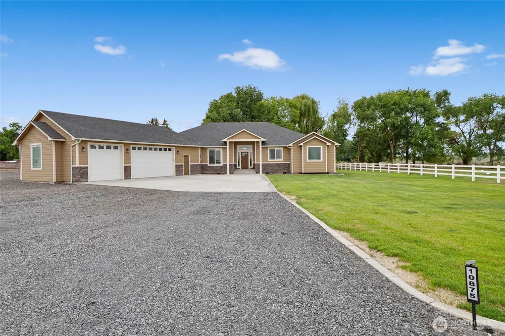 10875 Road 5.6 NE Moses Lake, WA 98837