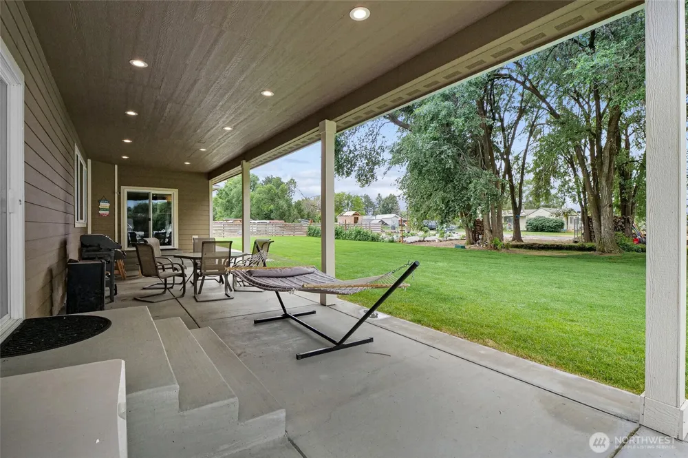 10875 Road 5.6 NE Moses Lake, WA 98837