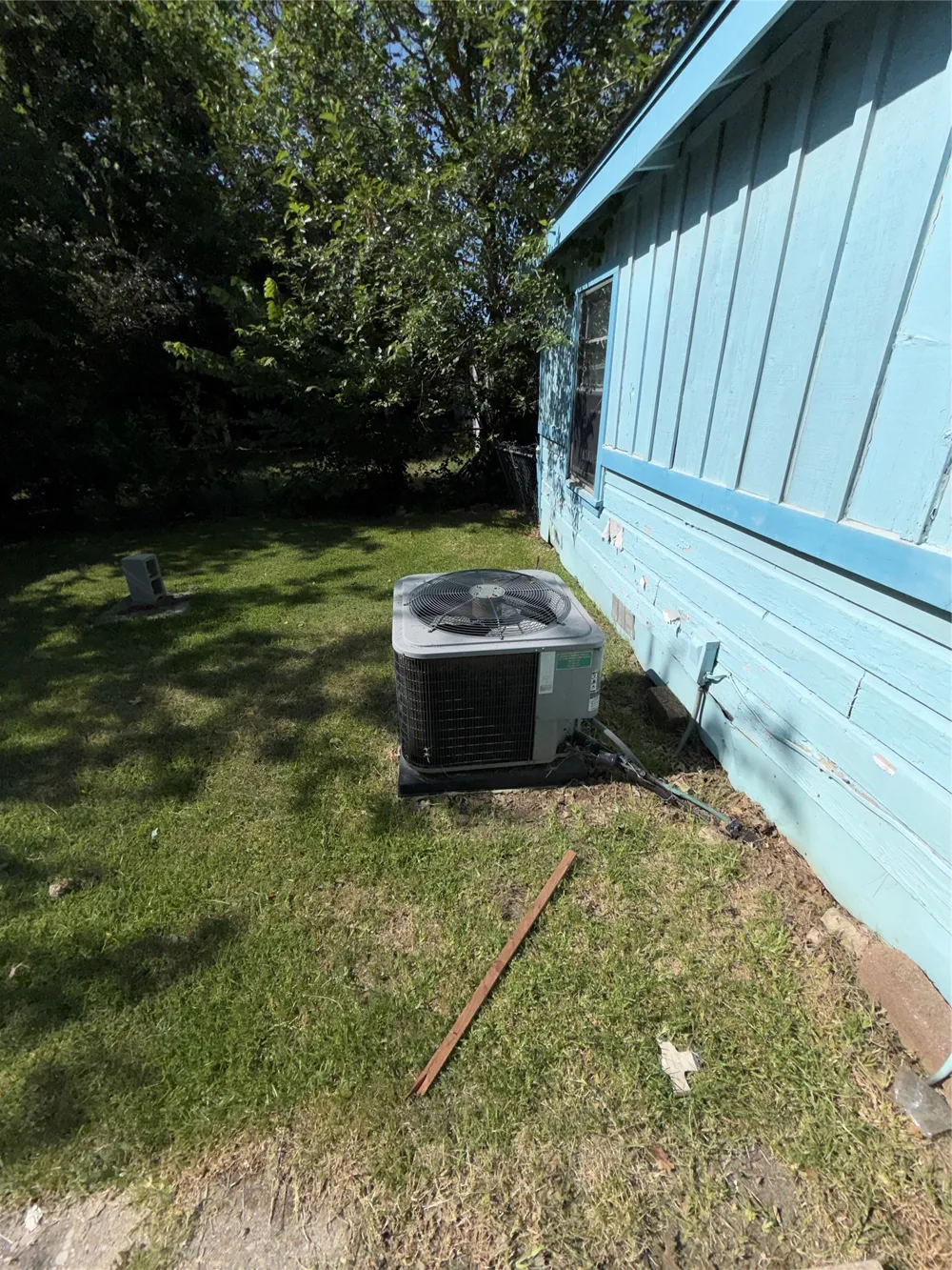 616 White Street Whitesboro, TX 76273