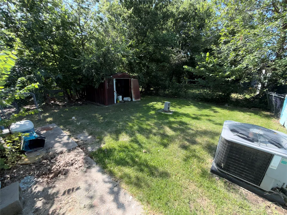 616 White Street Whitesboro, TX 76273