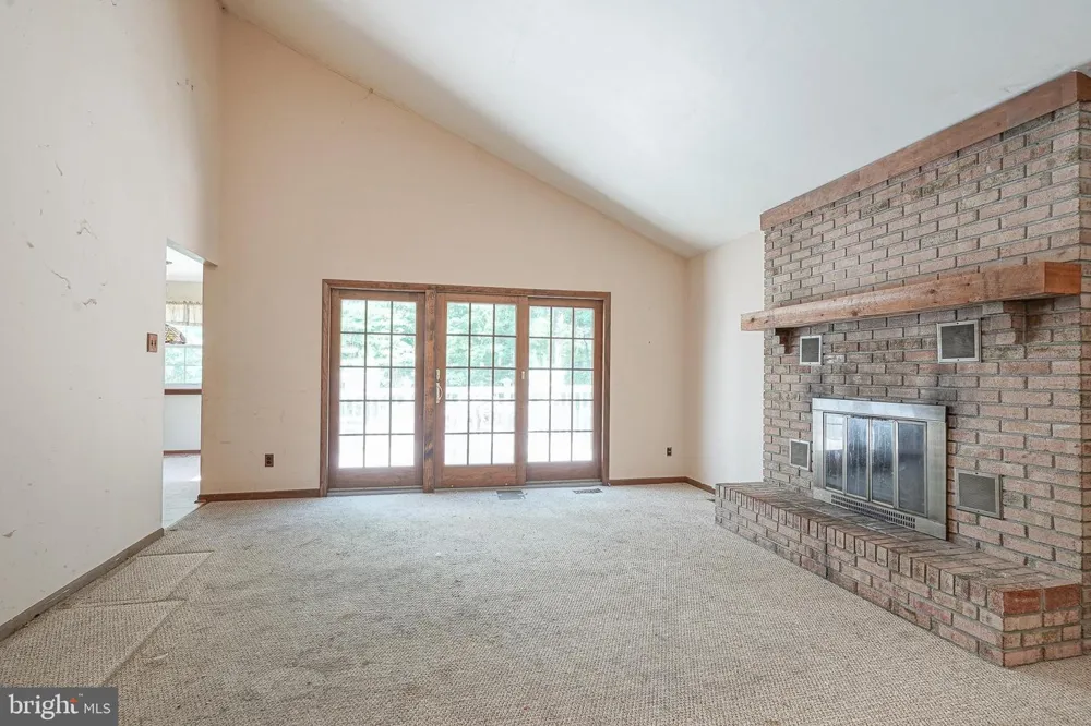 14 FLETCHER BOULEVARD Sicklerville, NJ 08081