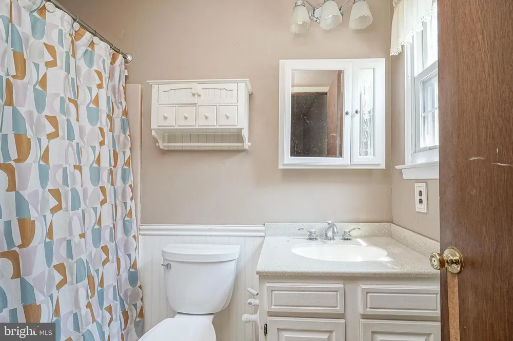 14 FLETCHER BOULEVARD Sicklerville, NJ 08081