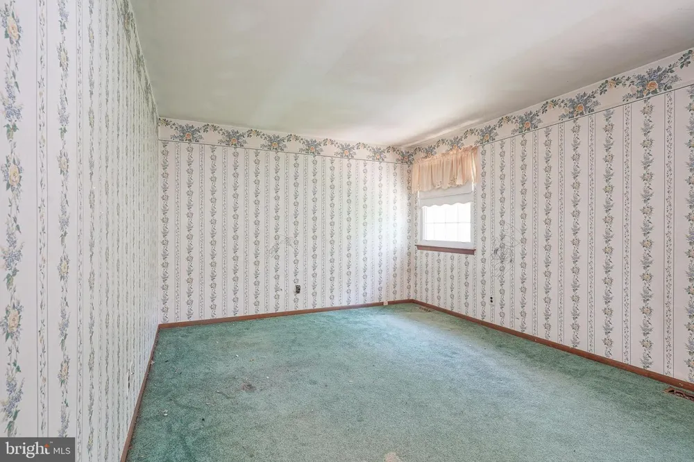 14 FLETCHER BOULEVARD Sicklerville, NJ 08081