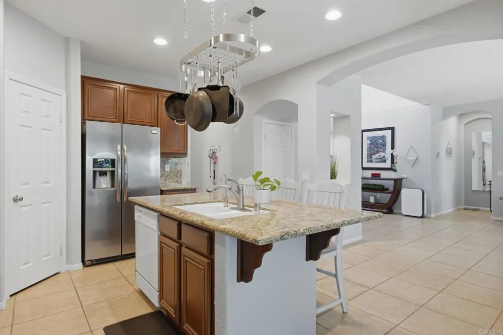 41645 Cypress Point Way Temecula, CA 92591