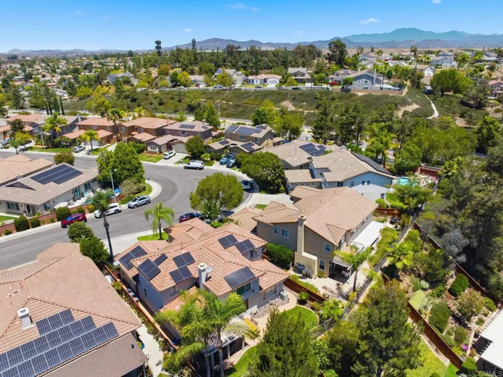 41645 Cypress Point Way Temecula, CA 92591
