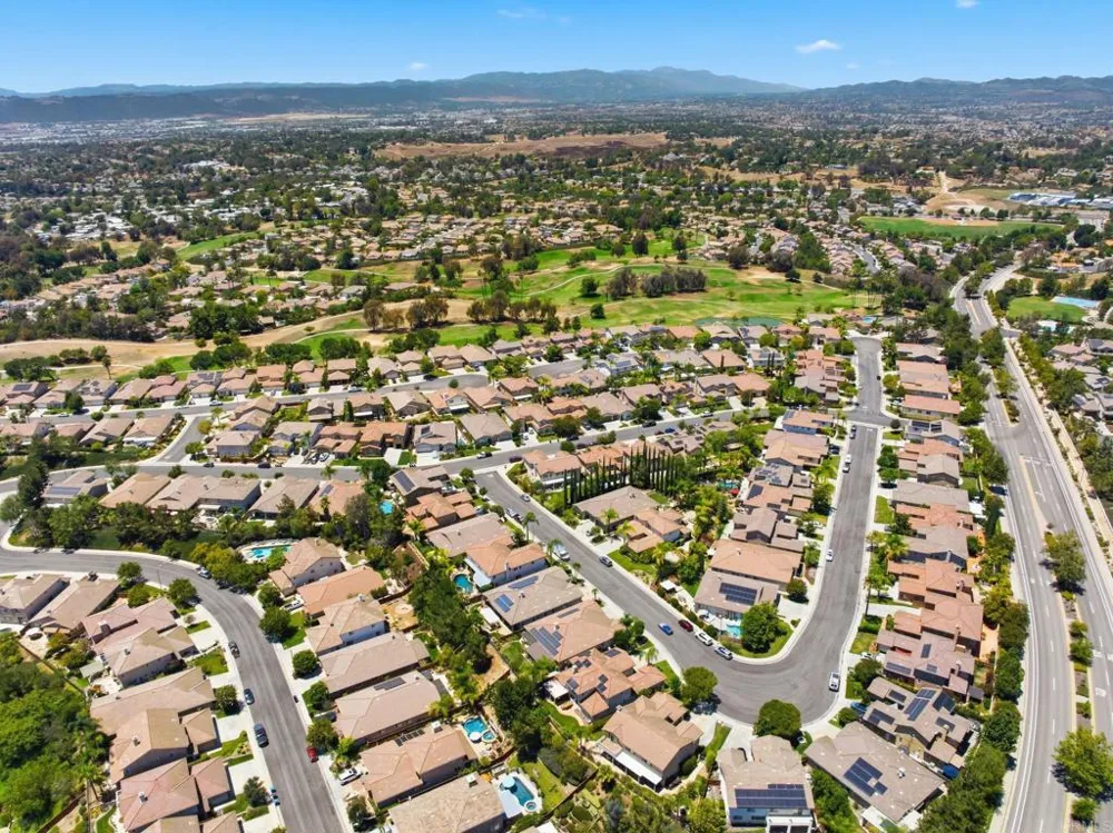 41645 Cypress Point Way Temecula, CA 92591