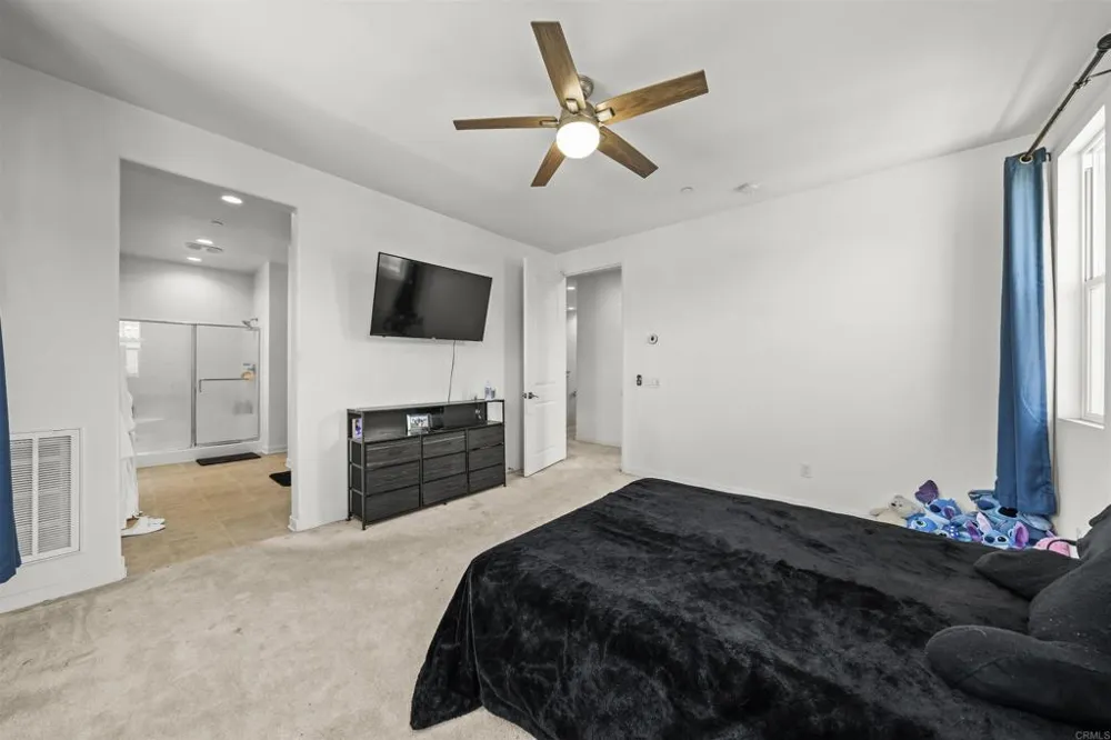 45477 Calle Cirros Temecula, CA 92592