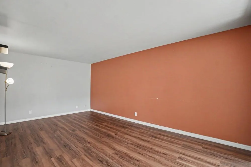 930 Peach Avenue #11 El Cajon, CA 92021
