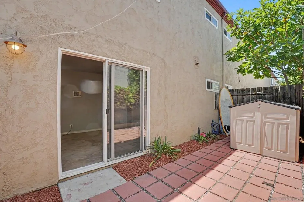 930 Peach Avenue #11 El Cajon, CA 92021