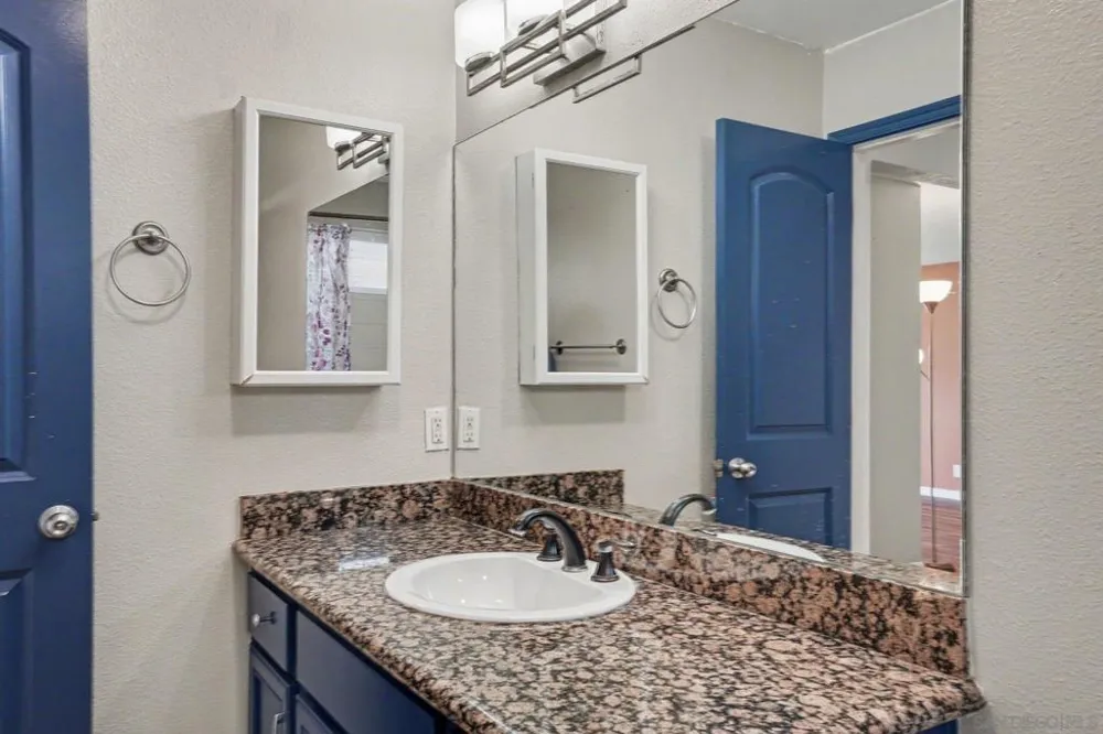 930 Peach Avenue #11 El Cajon, CA 92021