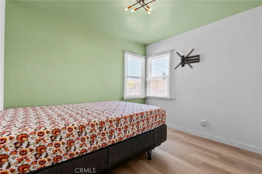 13832 Filmore Street Pacoima, CA 91331