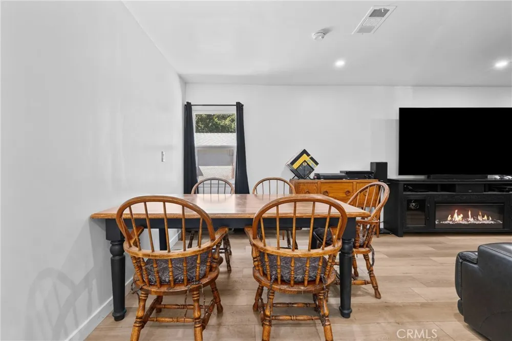 13832 Filmore Street Pacoima, CA 91331