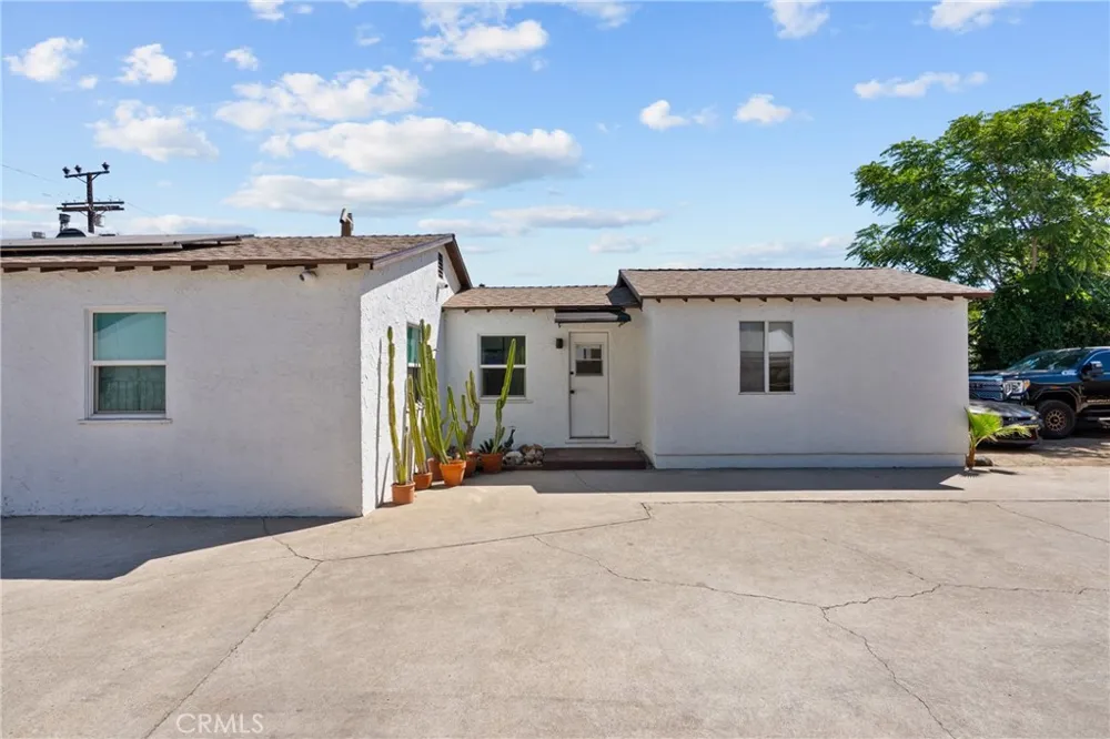 13832 Filmore Street Pacoima, CA 91331