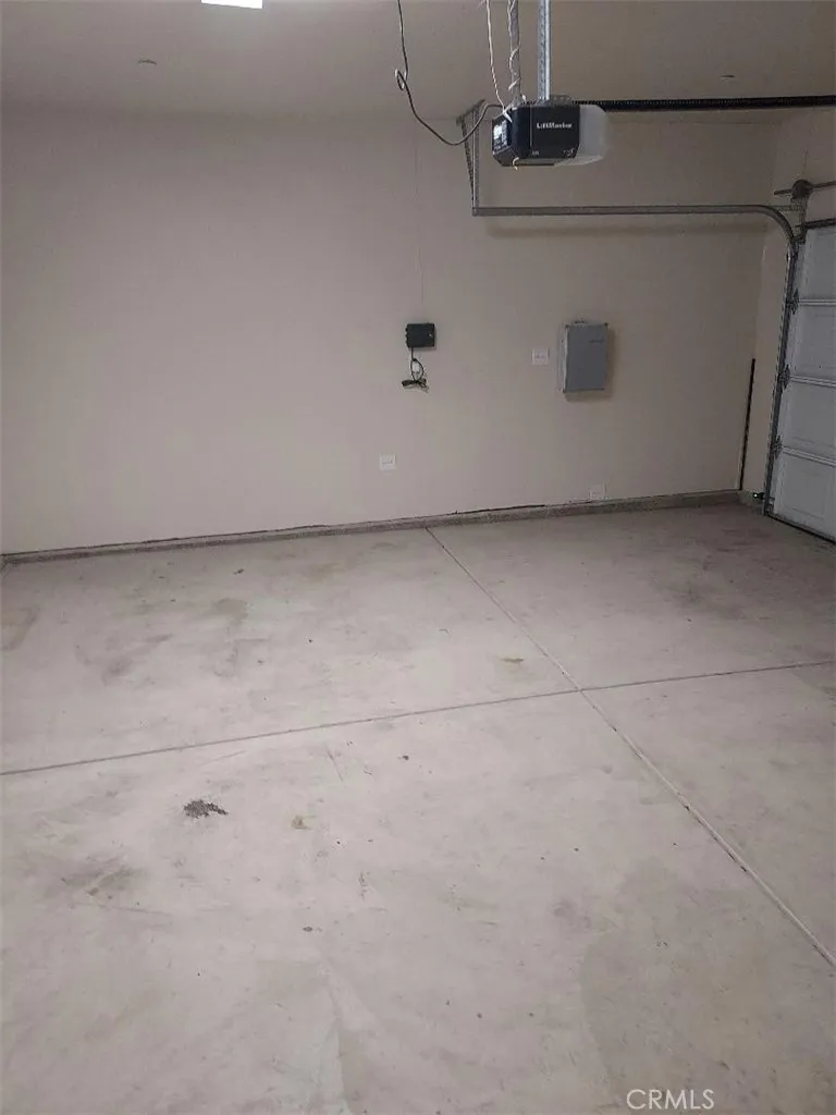 1338 Hermosa Merced, CA 95348
