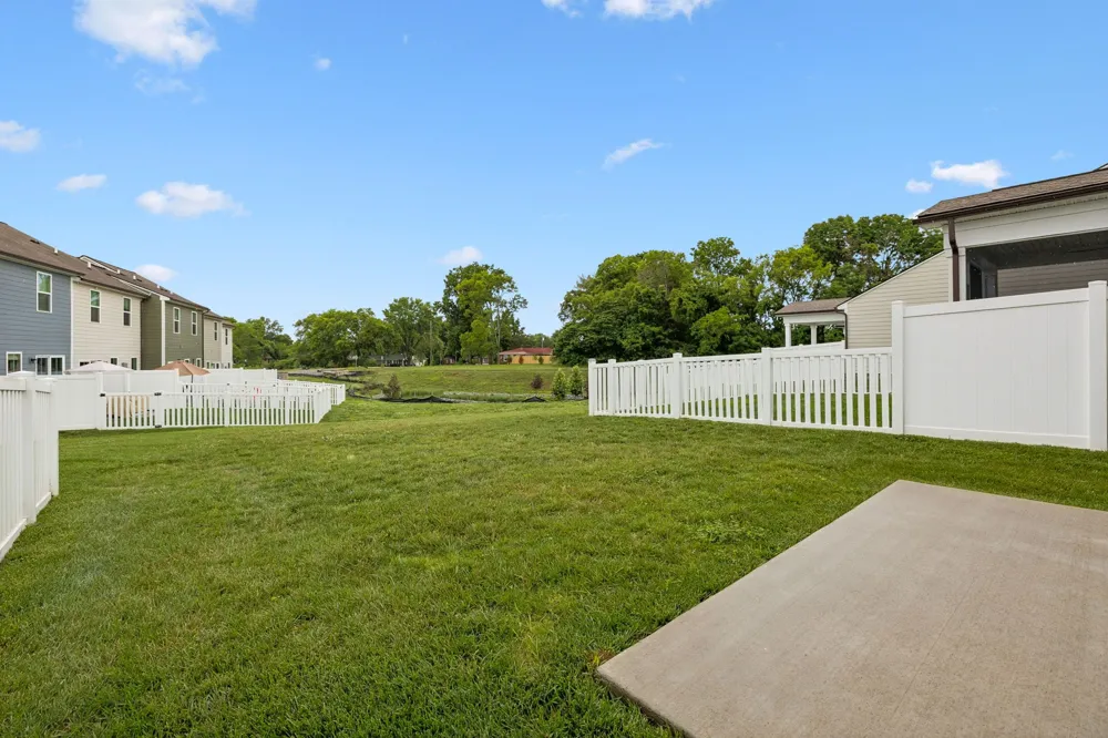 307 Lantern Cir Gallatin, TN 37066