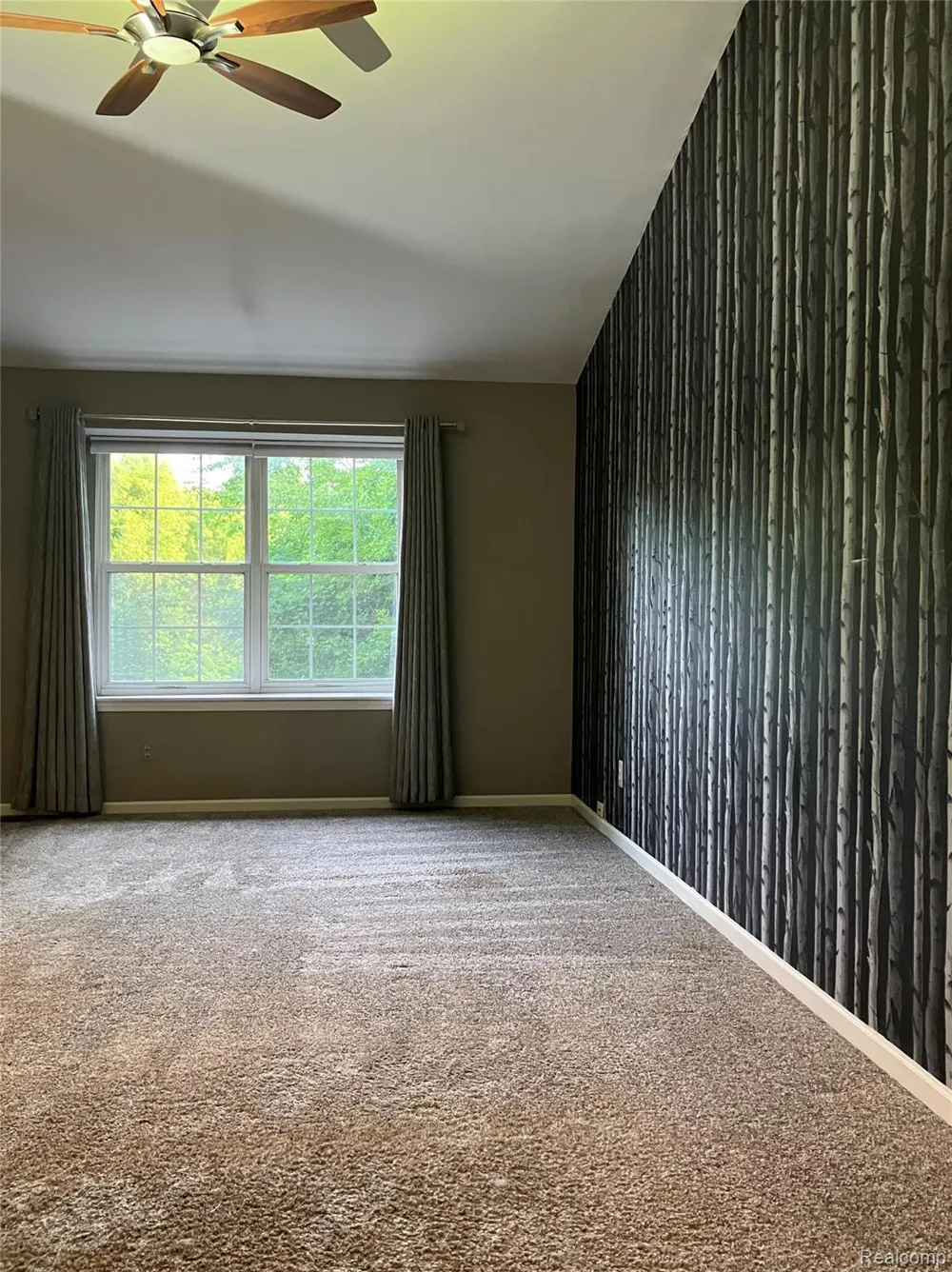 1815 Twin Lakes Boulevard Oxford Charter Township, MI 48371