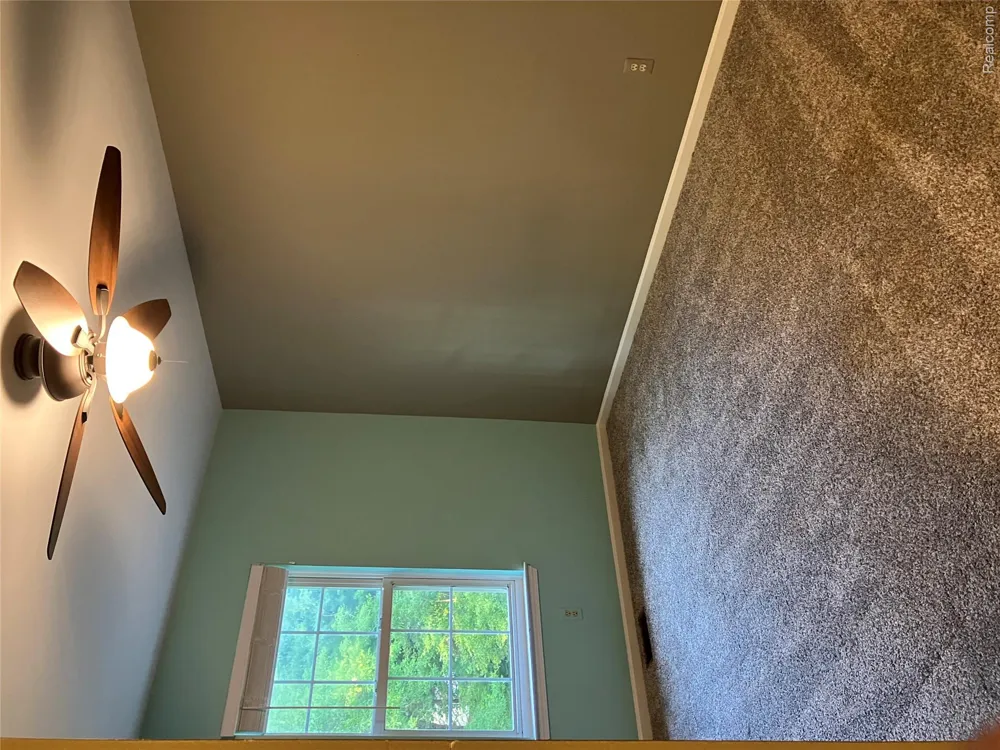 1815 Twin Lakes Boulevard Oxford Charter Township, MI 48371