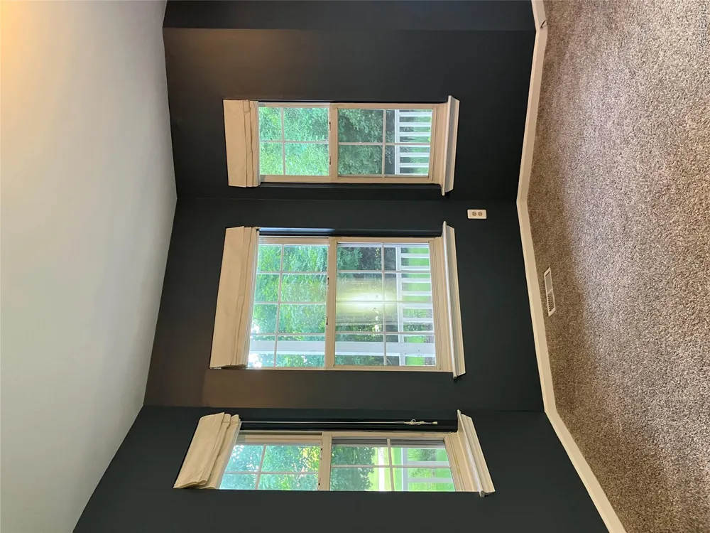 1815 Twin Lakes Boulevard Oxford Charter Township, MI 48371