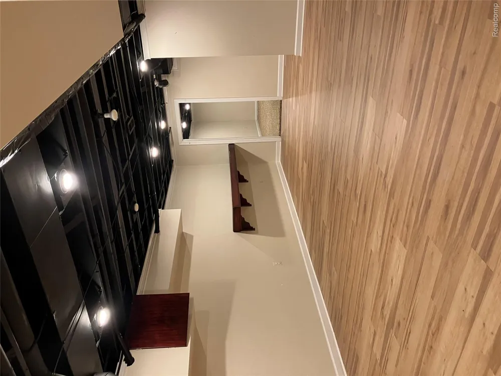 1815 Twin Lakes Boulevard Oxford Charter Township, MI 48371