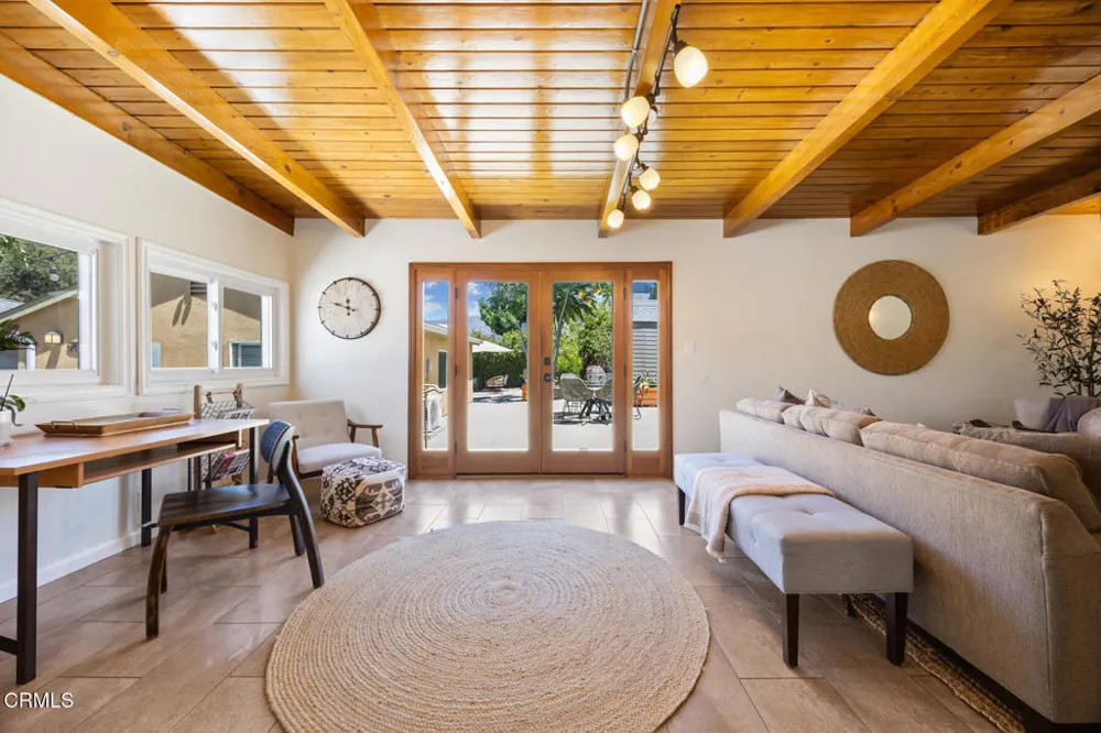 7613 Beckett Street Tujunga, CA 91042