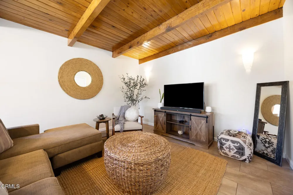 7613 Beckett Street Tujunga, CA 91042