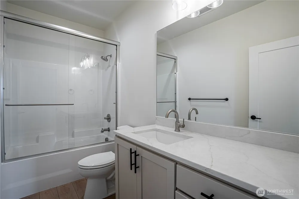 926 Long Drive Chelan, WA 98816