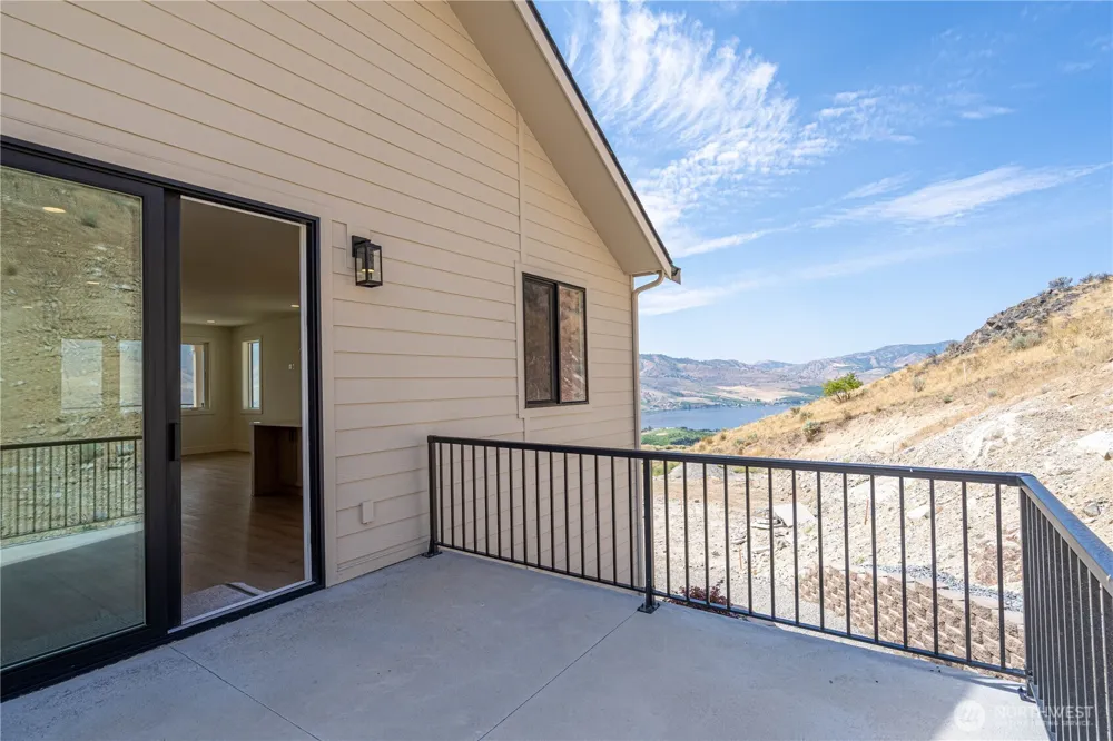 926 Long Drive Chelan, WA 98816
