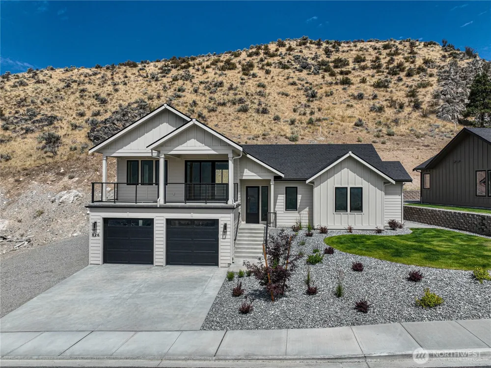926 Long Drive Chelan, WA 98816