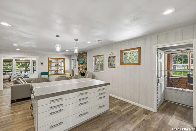 2632 WILLIAMS LAKESHORE Kingsland, TX 78639