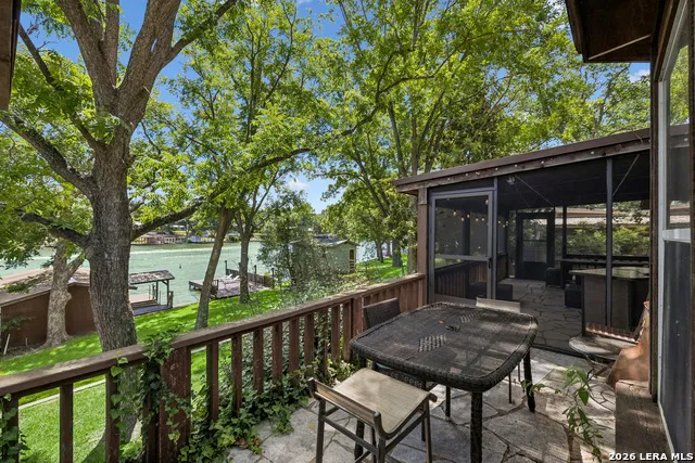 2632 WILLIAMS LAKESHORE Kingsland, TX 78639