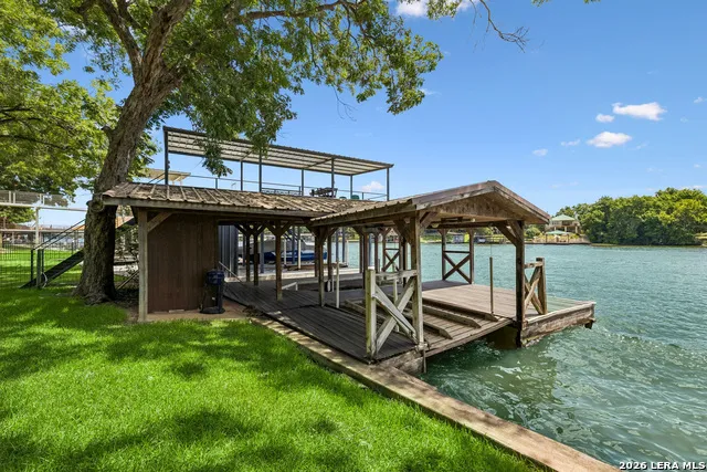 2632 WILLIAMS LAKESHORE Kingsland, TX 78639