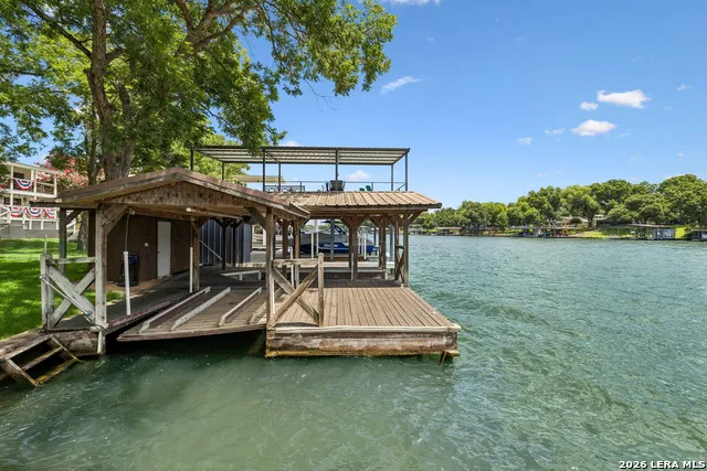 2632 WILLIAMS LAKESHORE Kingsland, TX 78639