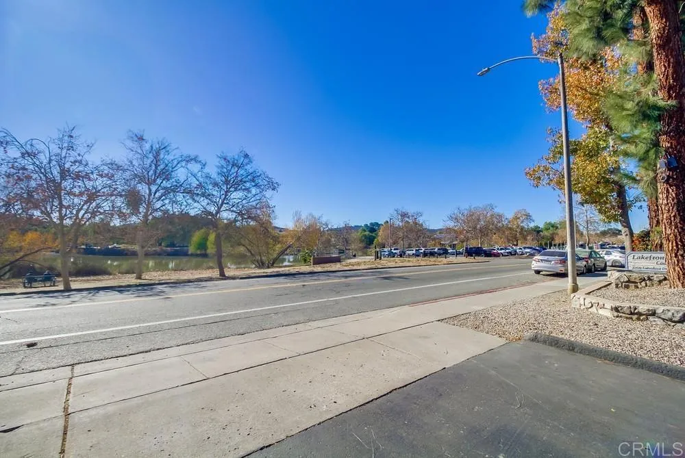 12616 Lakeshore Drive #1 Lakeside, CA 92040