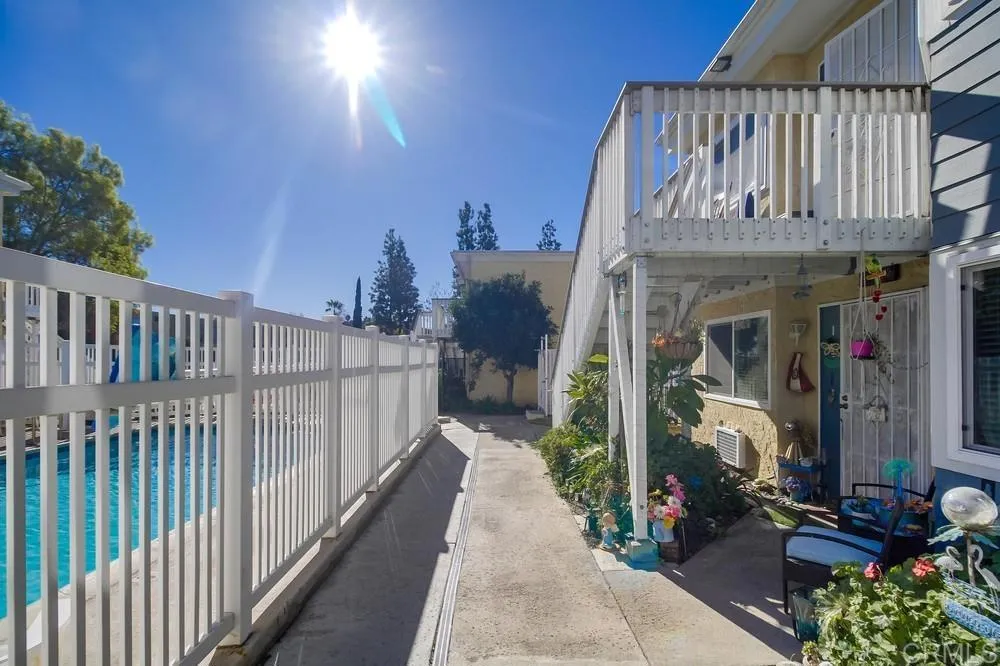 12616 Lakeshore Drive #1 Lakeside, CA 92040