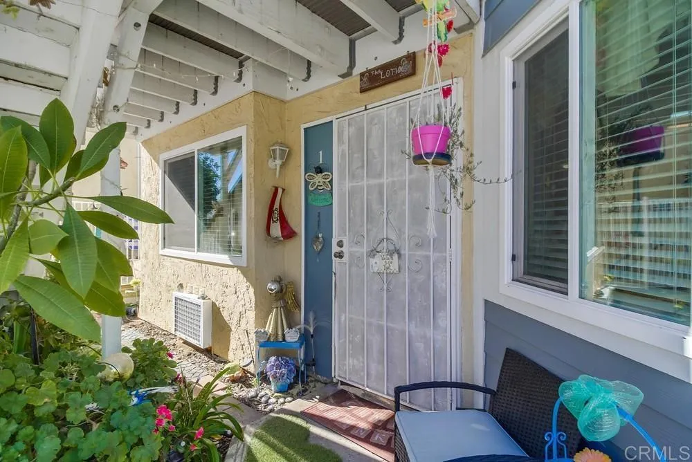 12616 Lakeshore Drive #1 Lakeside, CA 92040