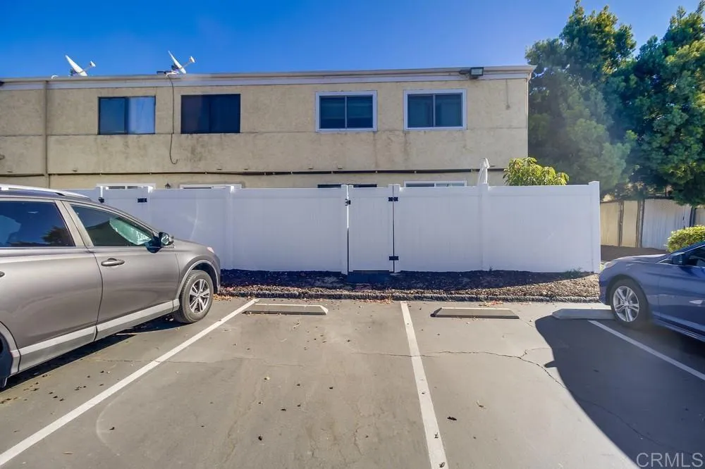 12616 Lakeshore Drive #1 Lakeside, CA 92040