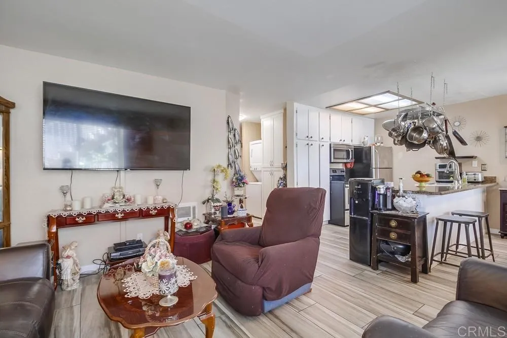12616 Lakeshore Drive #1 Lakeside, CA 92040