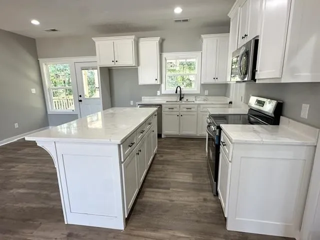 125 RED FERN CV Savannah, TN 38372